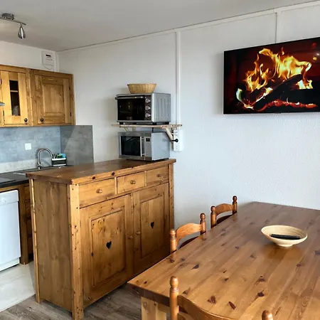 L'hermine Apartment *